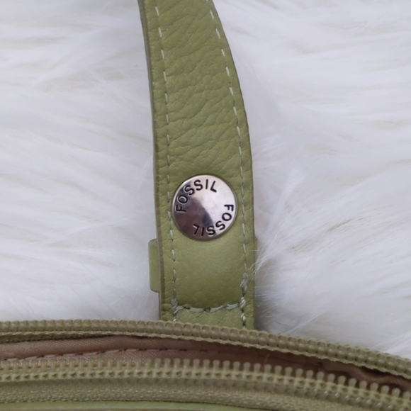 Fossil Leather Purse - Picture 2 of 5